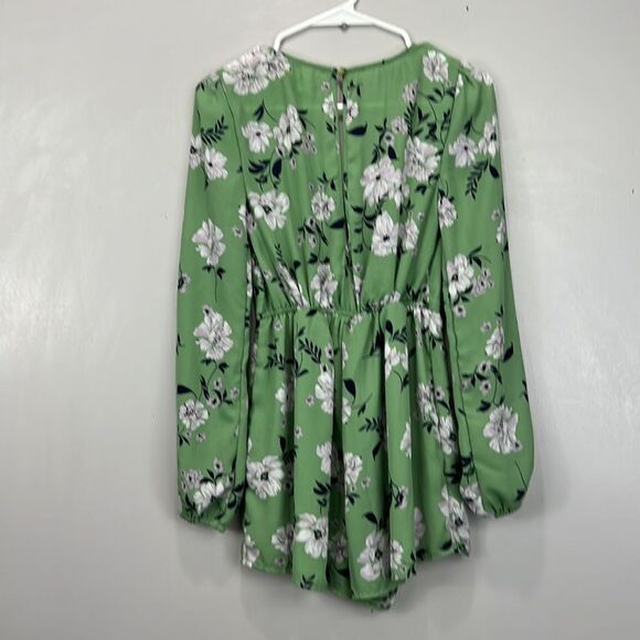 Miami Green Floral Romper - Picture 9 of 9